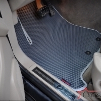 Автомобильные коврики EVA на Cadillac SRX II (2009->)