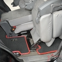 Автомобильные коврики EVA на Ford Explorer III (2001-2006)