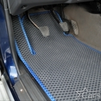 Автомобильные коврики EVA на Mitsubishi Pajero II 3D (1990-2000)