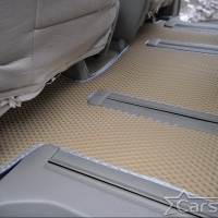 Автомобильные коврики EVA на Toyota Noah-Voxy II пр.руль (2007-2015) 2 ряд - с проходом