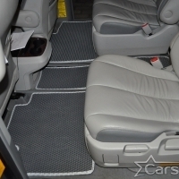 Автомобильные коврики EVA на Toyota Sienna III 6 мест (2010-2020)