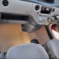 Автомобильные коврики EVA на Toyota Sienta I пр.руль (2003-2015)