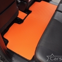 Автомобильные коврики EVA на Toyota Sienta II пр.руль (2015->)