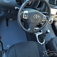 Автомобильные коврики EVA на Toyota Urban Cruiser (2008-2014)